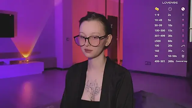 yourconcept online show from February 17, 2025, 9:10 pm