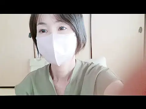 Snapshot of xxArisaxx chatting on September 24, 2025, 5:36 am xxArisaxx online show from September 24, 2025, 5:36 am