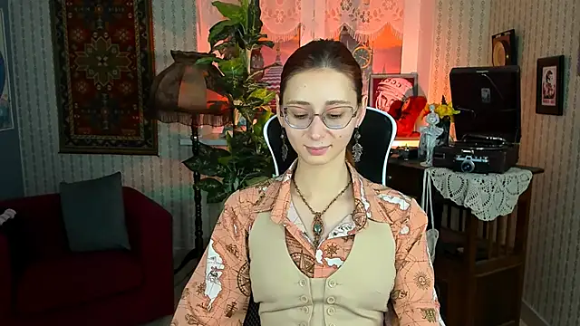 Orianna Fox online show from December 28, 2024, 2:32 pm