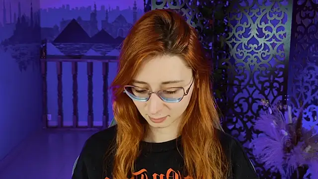 Orianna Fox online show from January 4, 2025, 2:04 pm