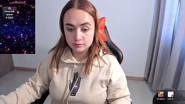 maryluna95 online show from February 10, 2026, 5:34 pm