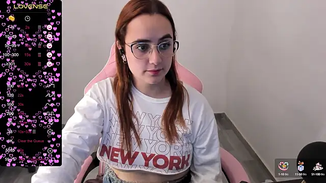 maryluna95 online show from March 7, 2025, 2:25 am