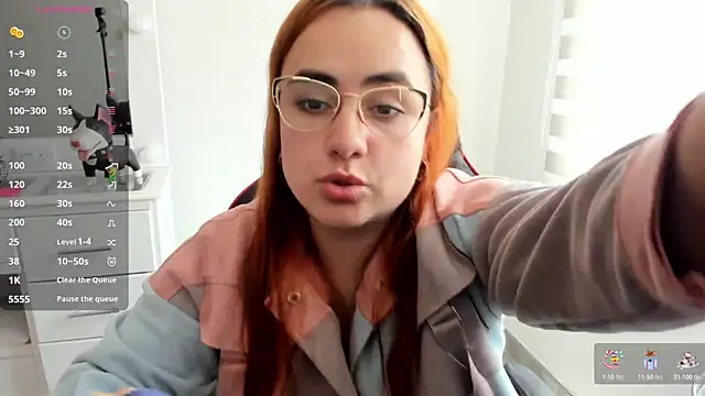 maryluna95 online show from September 23, 2025, 5:09 pm