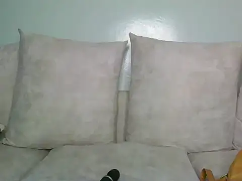 lisaa544 online show from April 4, 2026, 2:40 am