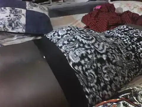 zainabsmile online show from March 4, 2025, 9:22 pm