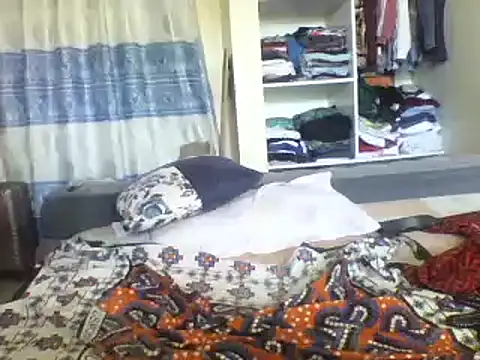 zainabsmile online show from March 3, 2025, 10:17 am