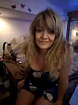 annika lately online show from December 15, 2024, 3:13 am