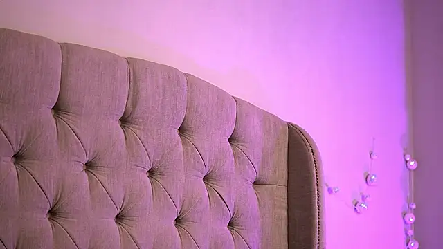 Snapshot of BritneyHudson chatting on February 7, 2026, 5:26 am BritneyHudson online show from February 7, 2026, 5:26 am