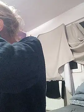 Snapshot of BritneyHudson chatting on February 3, 2026, 2:53 am BritneyHudson online show from February 3, 2026, 2:53 am