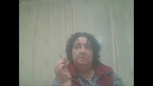 Snapshot of maturekorine chatting on October 16, 2025, 5:10 pm maturekorine online show from October 16, 2025, 5:10 pm