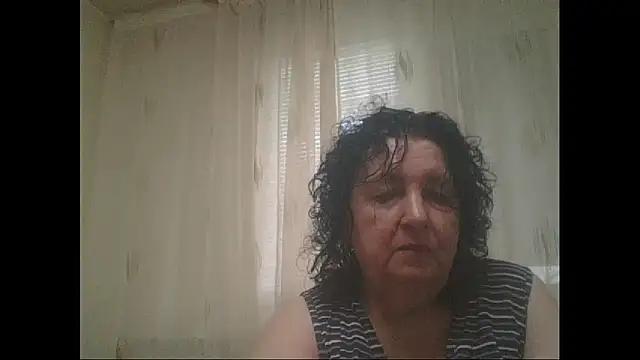 maturekorine online show from May 17, 2026, 9:53 am