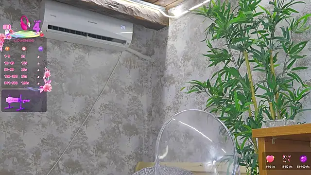 Snapshot of YourBurnWish chatting on October 9, 2025, 7:14 pm YourBurnWish online show from October 9, 2025, 7:14 pm