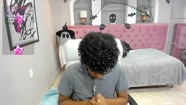 boylittle19cm online show from October 31, 2025, 11:51 am