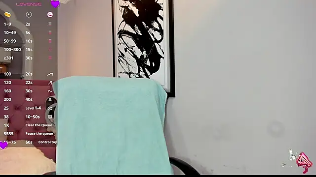 boylittle19cm online show from October 3, 2025, 12:28 pm