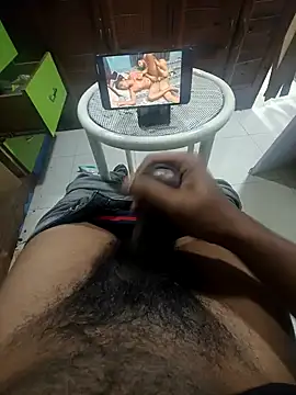 Snapshot of fucking__cock11 chatting on February 7, 2025, 11:12 am fucking cock11 online show from February 7, 2025, 11:12 am