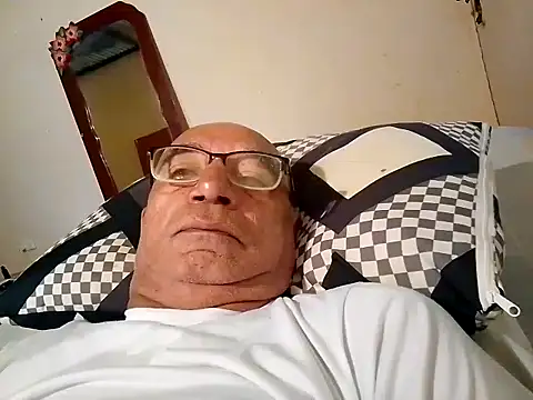 Snapshot of sincuenton24cmts chatting on September 15, 2025, 12:27 pm sincuenton24cmts online show from September 15, 2025, 12:27 pm