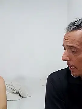 Snapshot of KarameloVzla chatting on September 28, 2025, 5:14 am KarameloVzla online show from September 28, 2025, 5:14 am