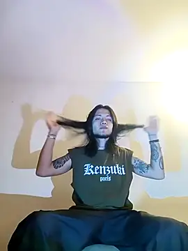 Dicaprioo  online show from March 5, 2026, 1:13 am