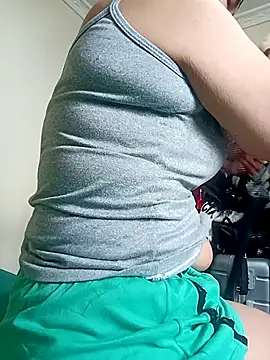 LITLESTAR online show from October 20, 2025, 5:13 pm