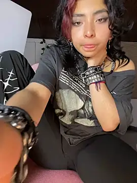  Gothiccbitch  online show from February 6, 2025, 3:06 am