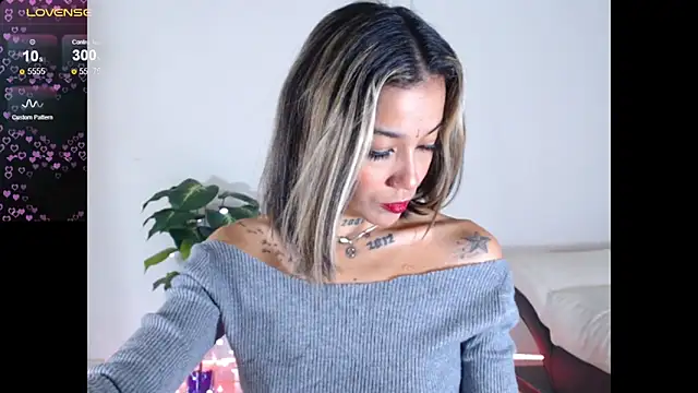 Veronicaa 2 online show from January 25, 2025, 9:46 pm