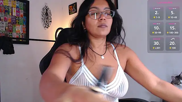Snapshot of Rachell__420 chatting on May 28, 2026, 6:25 pm Rachell 420 online show from May 28, 2026, 6:25 pm