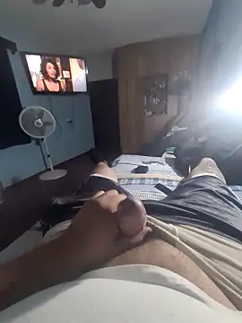 GILBERTHOR92 online show from February 6, 2026, 4:08 am