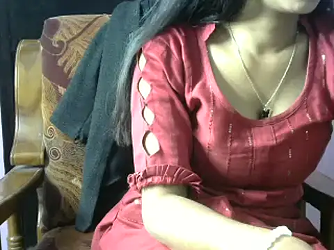 momo lov online show from January 22, 2025, 11:12 am
