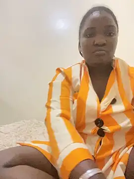 Snapshot of sweet18creamybigpussy chatting on October 29, 2025, 9:25 pm sweet18creamybigpussy online show from October 29, 2025, 9:25 pm