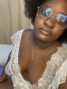 Snapshot of sweet18creamybigpussy chatting on September 14, 2025, 4:18 pm sweet18creamybigpussy online show from September 14, 2025, 4:18 pm