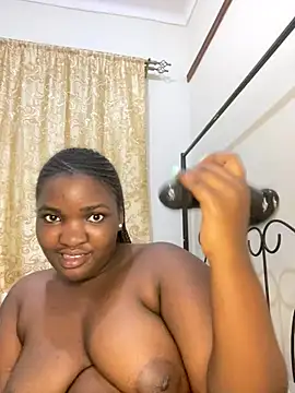 Snapshot of sweet18creamybigpussy chatting on October 14, 2025, 5:24 pm sweet18creamybigpussy online show from October 14, 2025, 5:24 pm