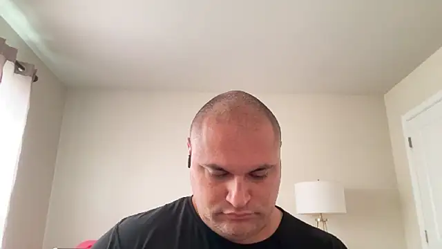 Snapshot of SluggishChase99 chatting on September 30, 2025, 3:29 pm SluggishChase99 online show from September 30, 2025, 3:29 pm