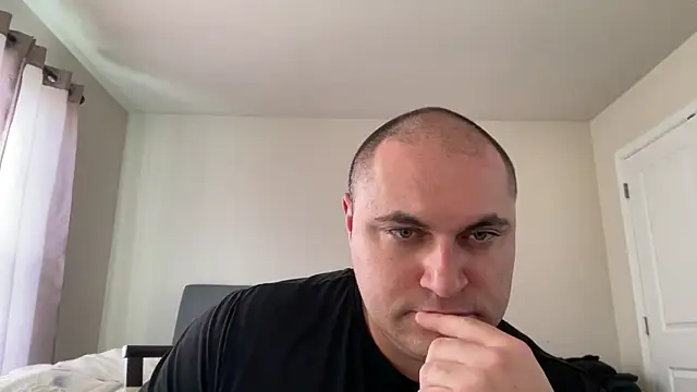 Snapshot of SluggishChase99 chatting on January 13, 2026, 6:23 pm SluggishChase99 online show from January 13, 2026, 6:23 pm