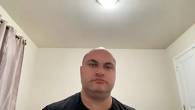 Snapshot of SluggishChase99 chatting on December 21, 2025, 5:09 am SluggishChase99 online show from December 21, 2025, 5:09 am