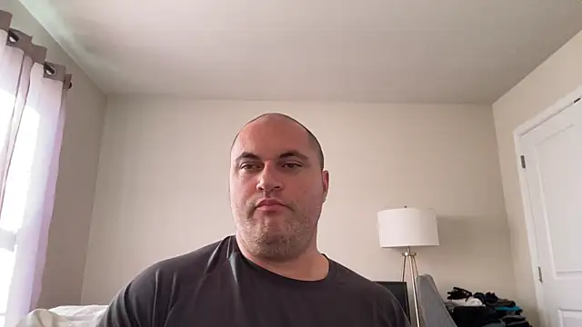 Snapshot of SluggishChase99 chatting on November 18, 2025, 4:10 pm SluggishChase99 online show from November 18, 2025, 4:10 pm