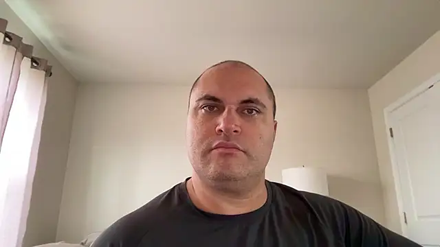 Snapshot of SluggishChase99 chatting on November 21, 2025, 6:07 pm SluggishChase99 online show from November 21, 2025, 6:07 pm