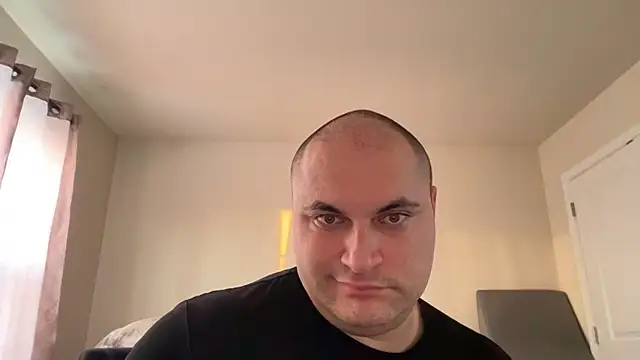 Snapshot of SluggishChase99 chatting on February 15, 2026, 12:26 pm SluggishChase99 online show from February 15, 2026, 12:26 pm