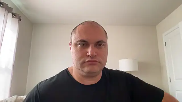 Snapshot of SluggishChase99 chatting on October 24, 2025, 3:33 pm SluggishChase99 online show from October 24, 2025, 3:33 pm