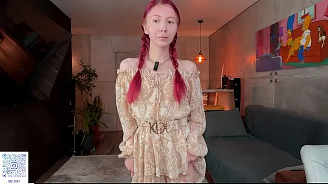 Snapshot of izi-fox chatting on June 24, 2026, 12:48 pm izi-fox online show from June 24, 2026, 12:48 pm