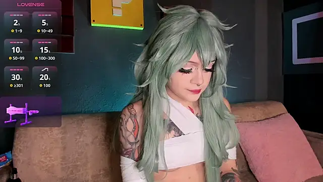 Snapshot of Elettra_Rou chatting on September 23, 2025, 11:34 pm Elettra Rou online show from September 23, 2025, 11:34 pm