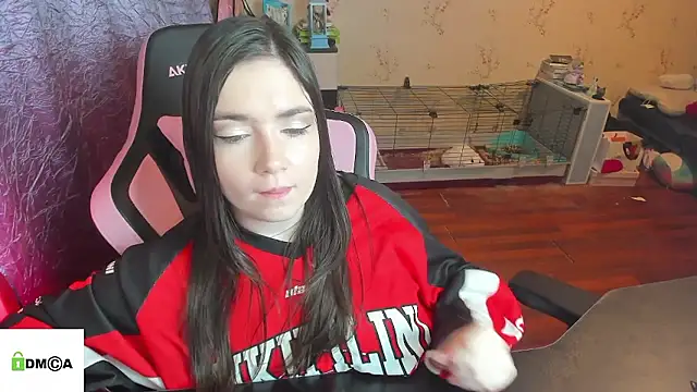 Snapshot of Crazy_forest_fairy chatting on January 16, 2026, 2:26 am Crazy forest fairy online show from January 16, 2026, 2:26 am