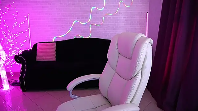 Snapshot of GabbieJay chatting on February 28, 2026, 1:11 pm GabbieJay online show from February 28, 2026, 1:11 pm