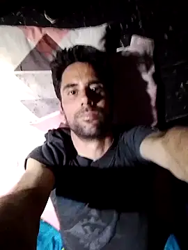 Snapshot of Mascota6969 chatting on October 18, 2025, 4:47 am Mascota6969 online show from October 18, 2025, 4:47 am