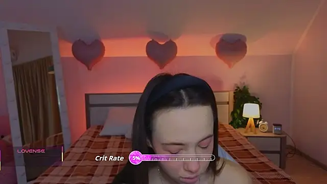 Hayle Hill online show from February 10, 2026, 12:20 am