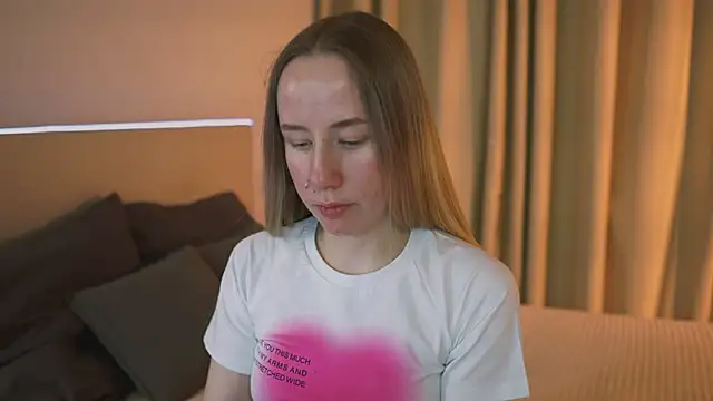 Snapshot of Cassie_Kelman chatting on March 13, 2025, 12:16 am Cassie Kelman online show from March 13, 2025, 12:16 am