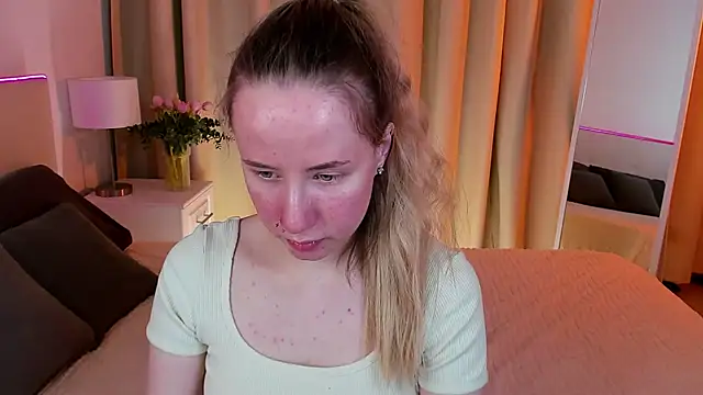 Snapshot of Cassie_Kelman chatting on February 20, 2025, 8:36 pm Cassie Kelman online show from February 20, 2025, 8:36 pm