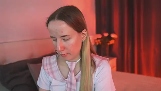 Snapshot of Cassie_Kelman chatting on March 7, 2025, 3:29 am Cassie Kelman online show from March 7, 2025, 3:29 am