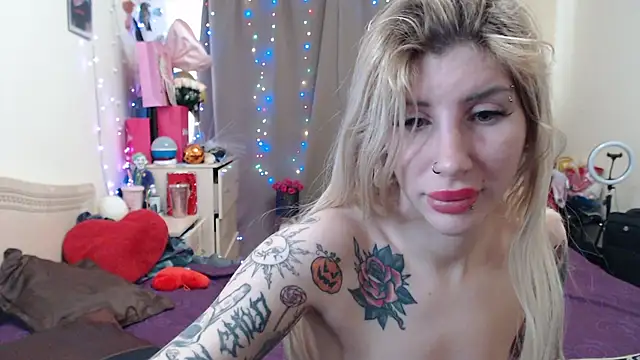 Snapshot of BLACKPeonyy chatting on October 26, 2025, 10:26 am BLACKPeonyy online show from October 26, 2025, 10:26 am