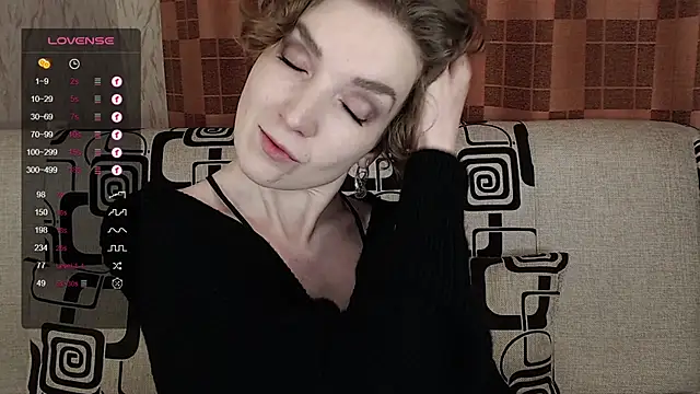 TinaWince online show from January 8, 2026, 4:51 am