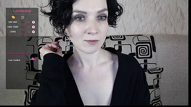 TinaWince online show from February 27, 2025, 8:56 am